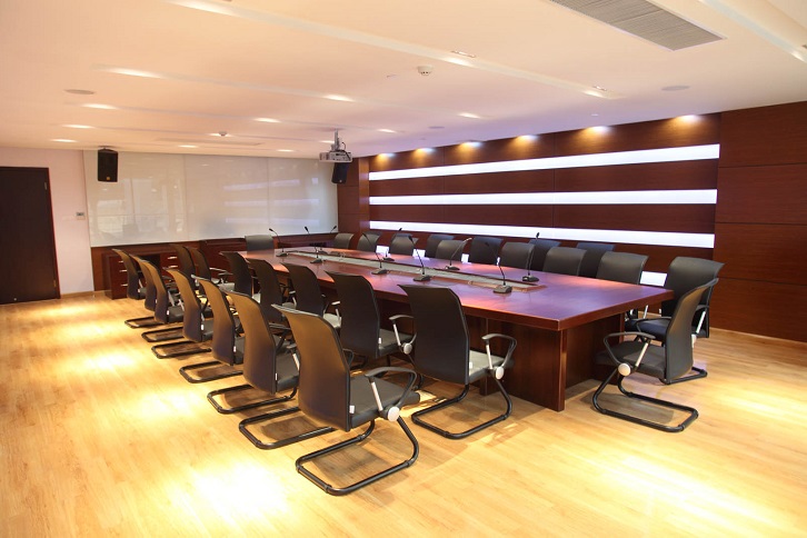 實(shí)木會議桌